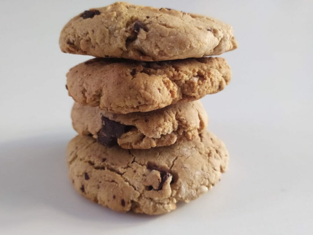 Frollini alle castagne e cioccolato fondente