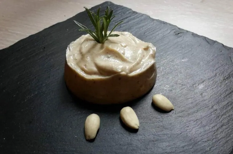 Cremino-alla-mandorla-e-rosmarino-800x530.jpg