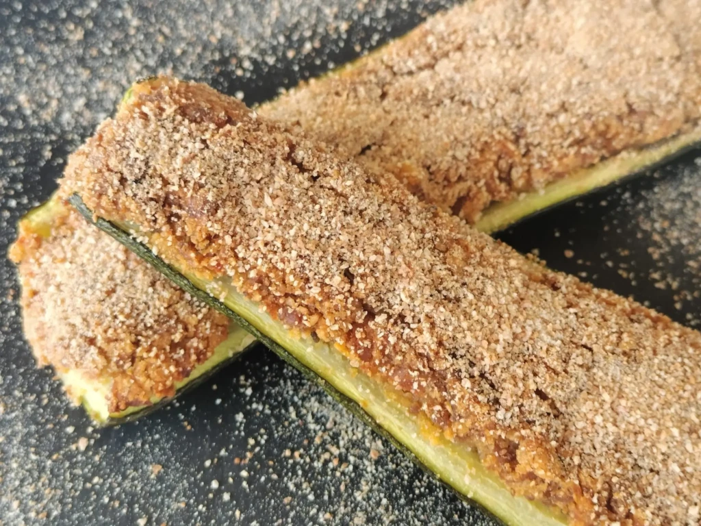 Zucchine ripiene con ragù di seitan